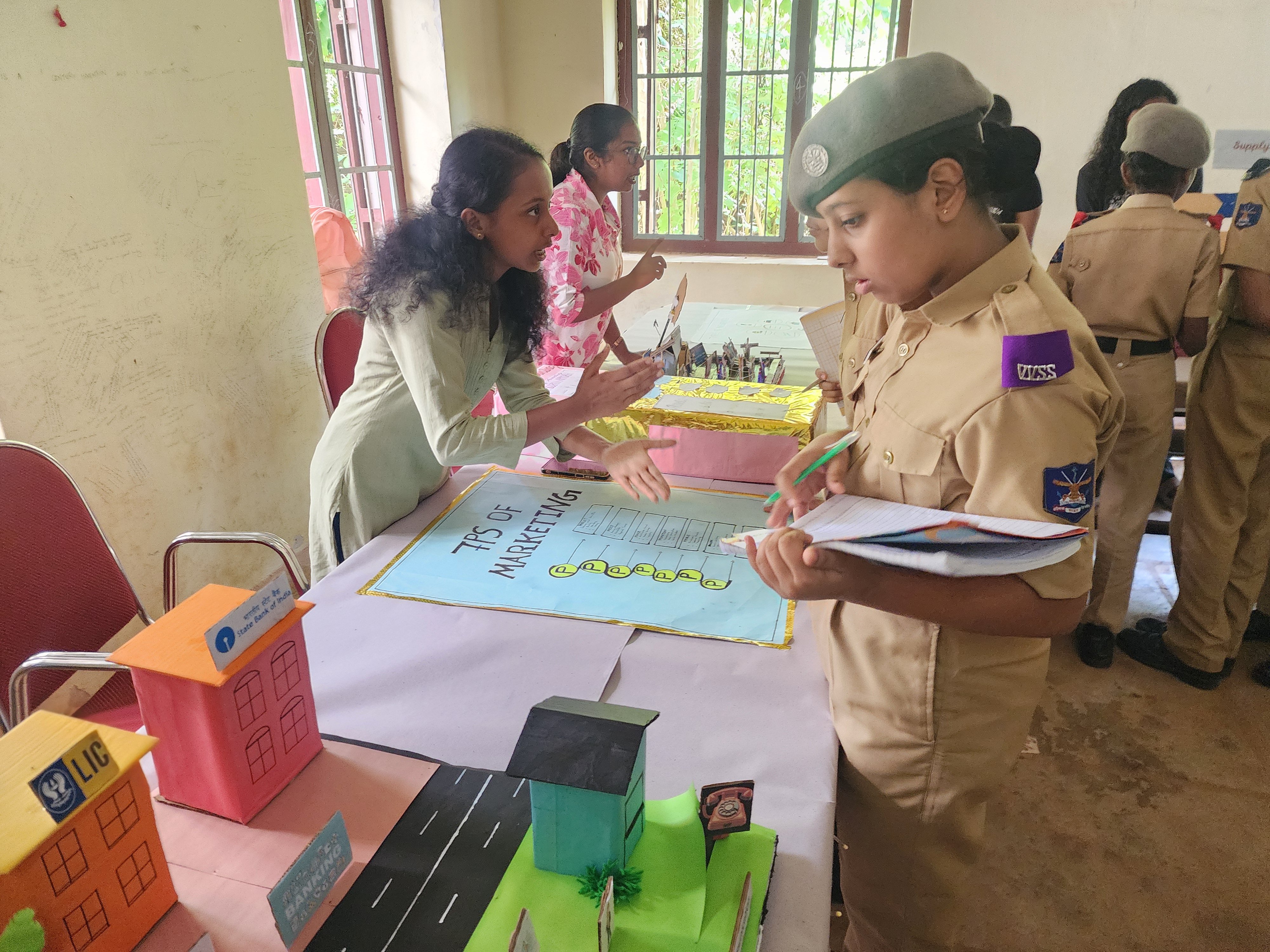 Science And Innovation Expo — Exhibition Visit — Vidyadhiraja Vidyapeetom Sainik School